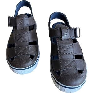 Nautica Kids Mikkel Closed-Toe Outdoor Sport Casual Sandals, Bark, EU 25 US 9